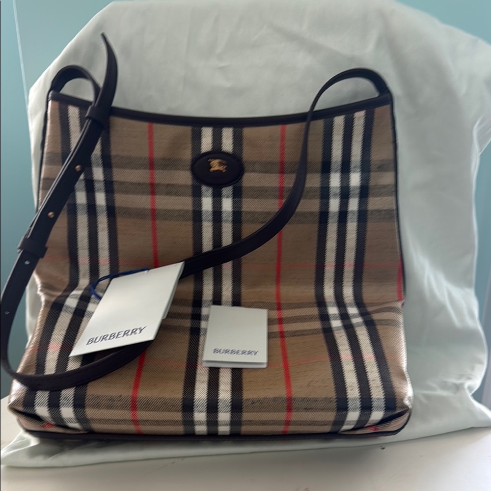 Burberry Small Highlands Shoulder Bag Tan/Black/Red With Dust Bag
